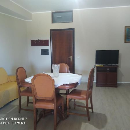 Apartmán Casa Melia Monasterace Exteriér fotografie